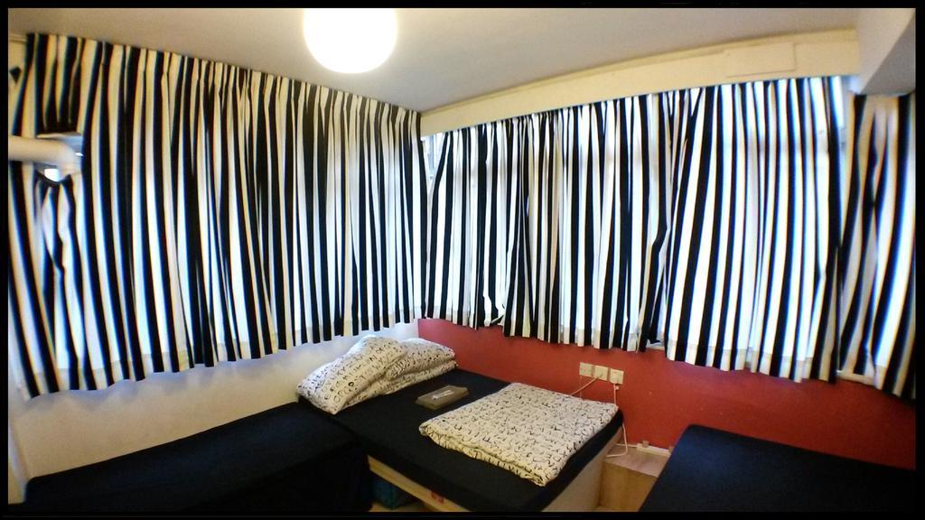 Micro Hotel Hong Kong Room photo